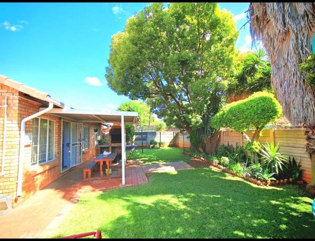 3 BEDROOM PROPERTY TO RENT IN DOORNPOORT